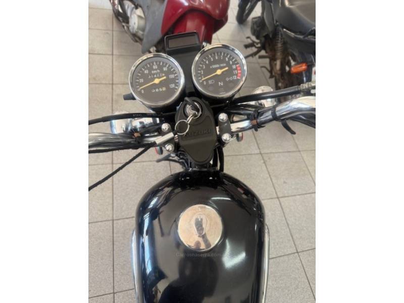 SUZUKI - INTRUDER - 2008/2008 - Preta - R$ 8.999,00