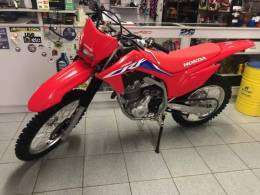 HONDA - CRF 250F - 2023/2024 - Vermelha - Sob Consulta