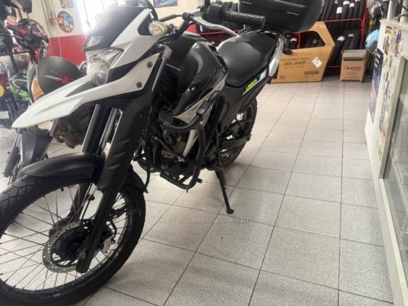 YAMAHA - XTZ 250 - 2020/2020 - Branca - R$ 21.999,00